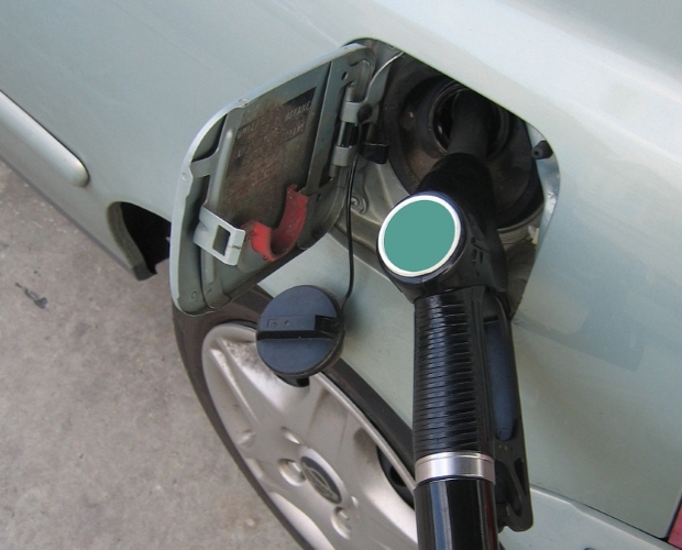 Petrol prices dropping too slowly, and rural areas are paying a premium